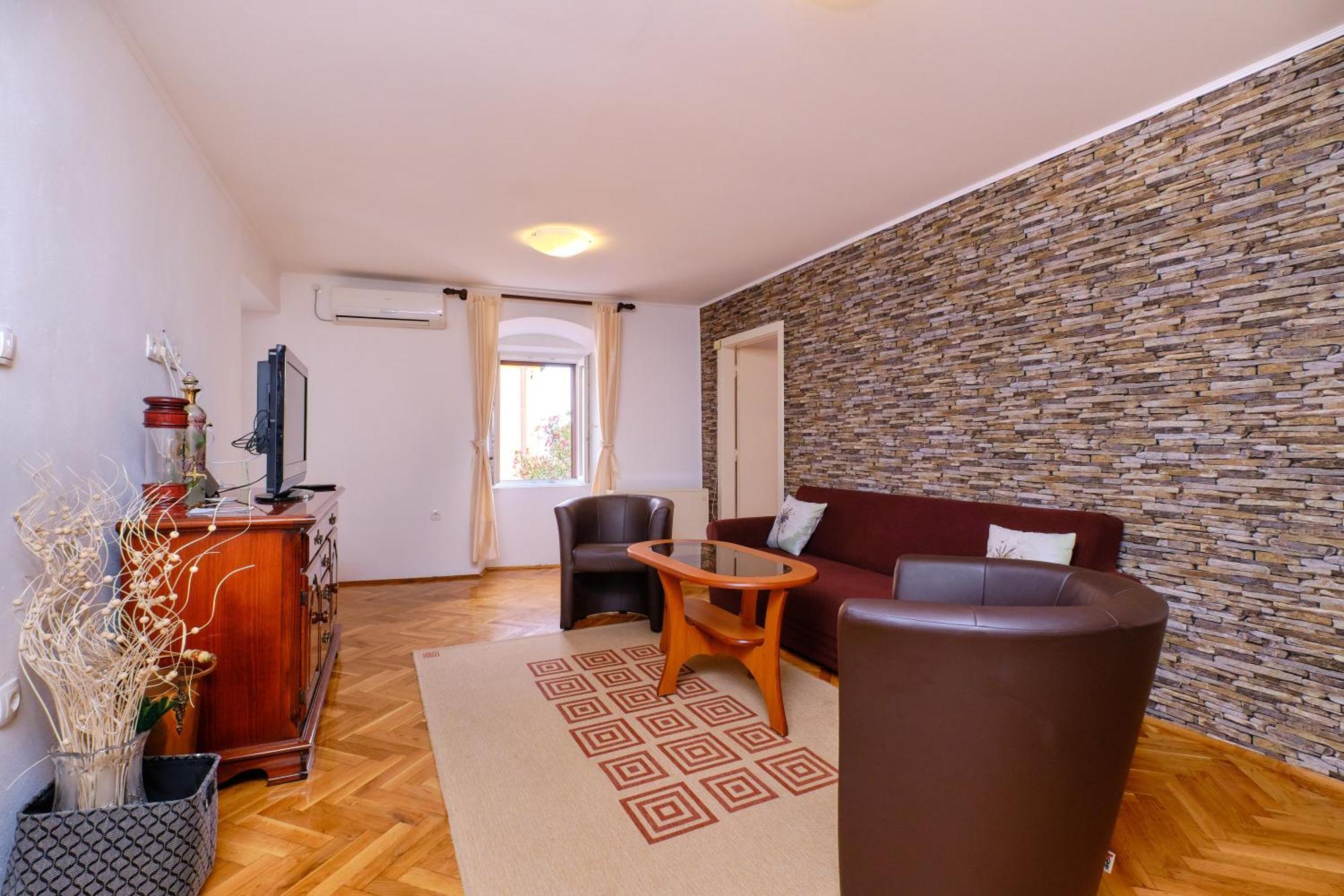 Apartments Antonella เวลิโลชิน ภายนอก รูปภาพ