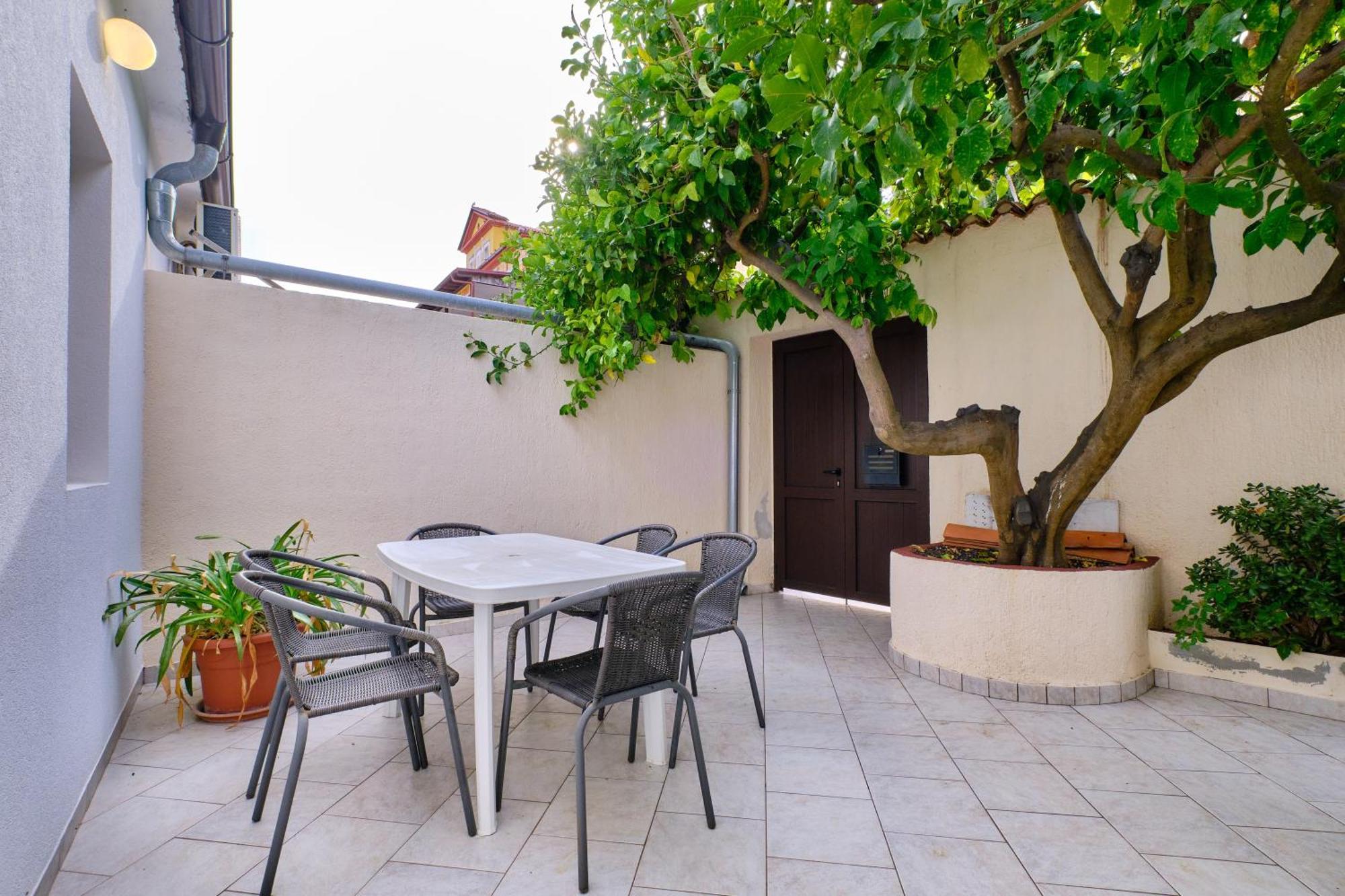 Apartments Antonella เวลิโลชิน ภายนอก รูปภาพ