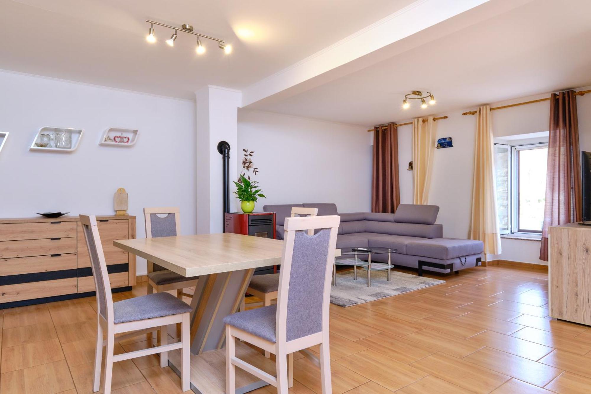 Apartments Antonella เวลิโลชิน ภายนอก รูปภาพ