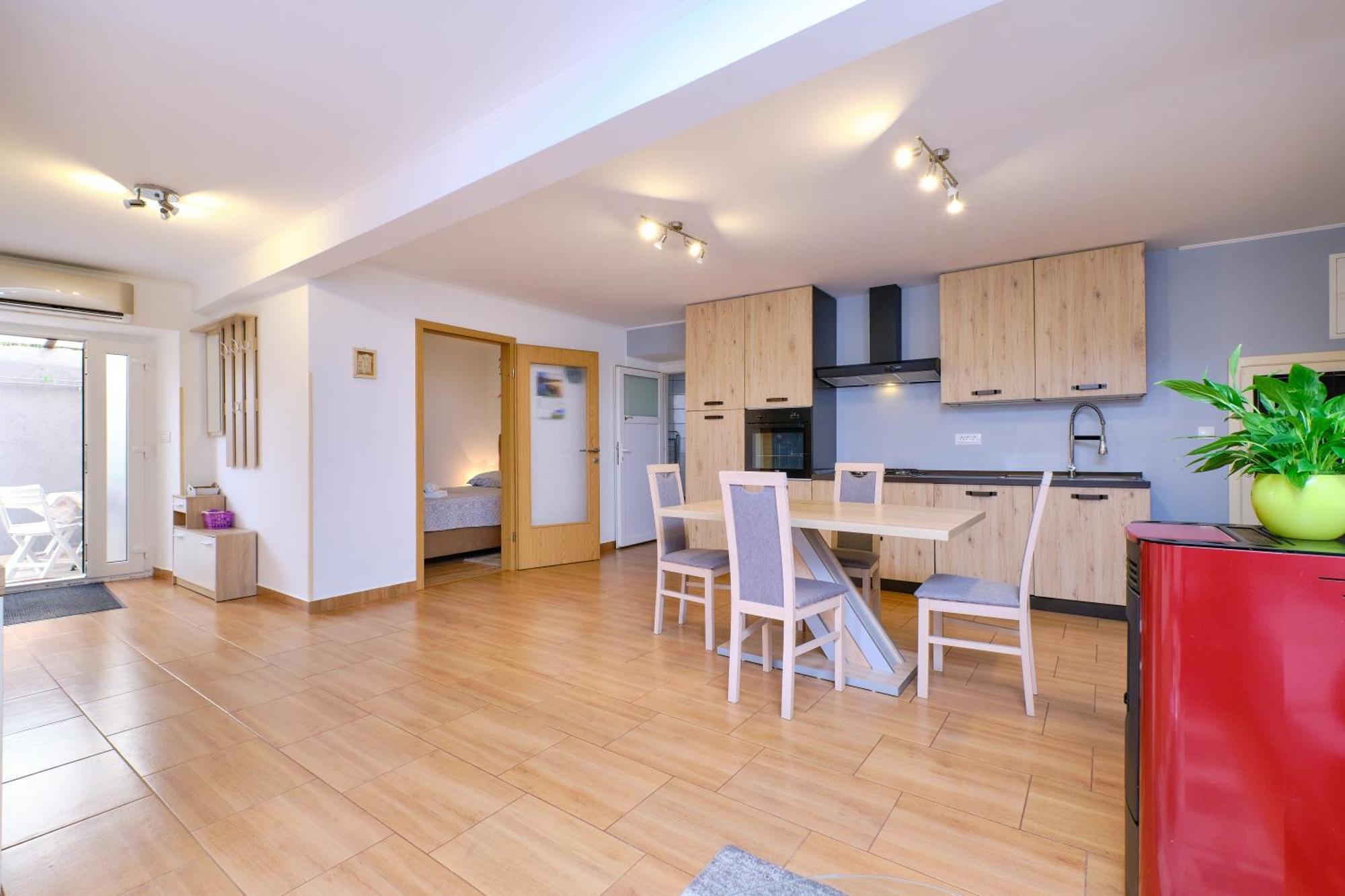 Apartments Antonella เวลิโลชิน ภายนอก รูปภาพ