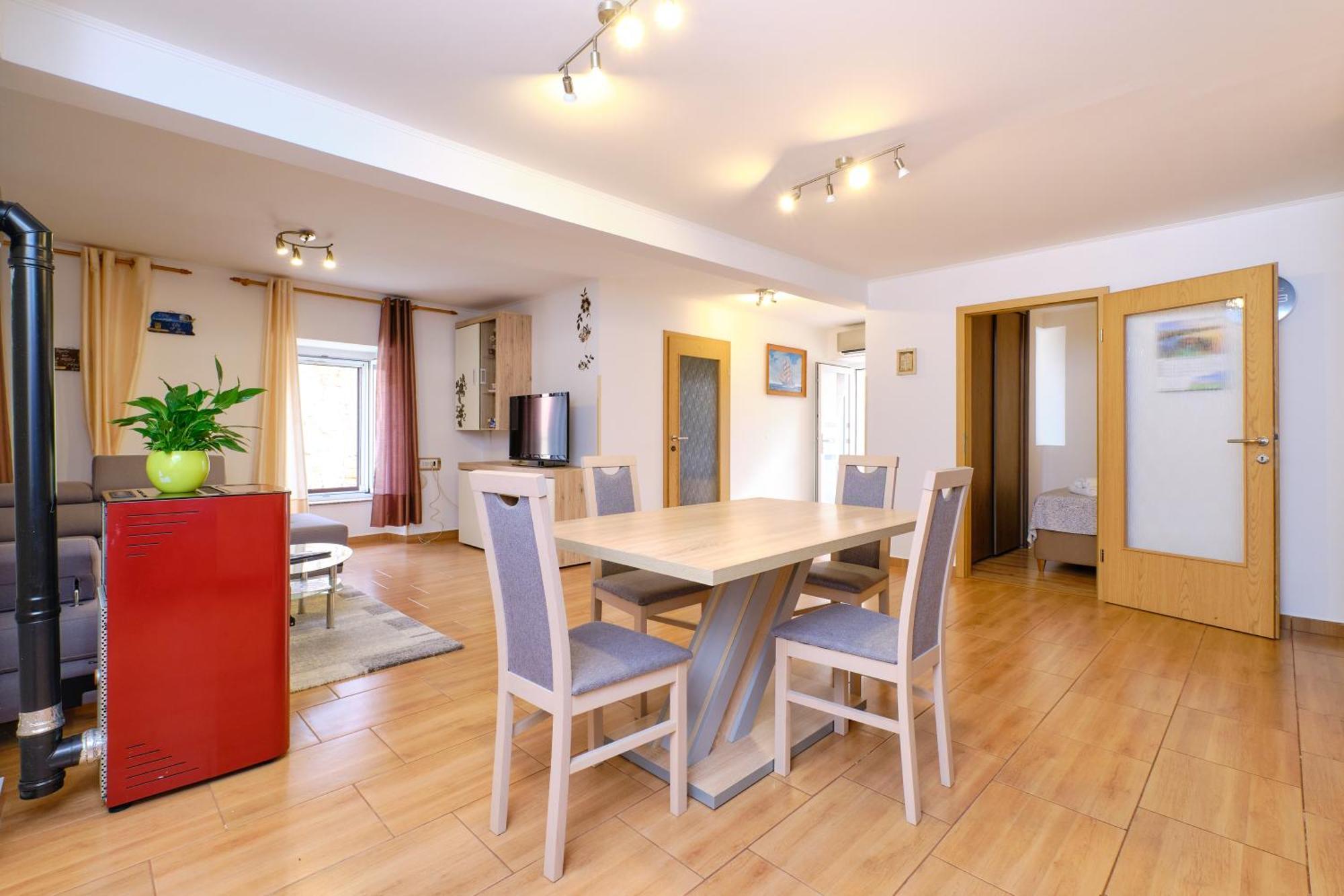 Apartments Antonella เวลิโลชิน ภายนอก รูปภาพ